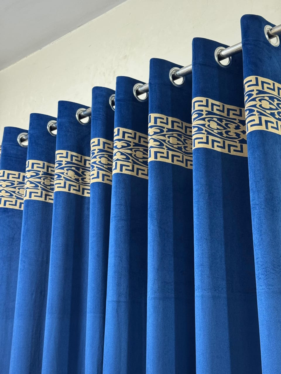 Velvet Executive Curtain – Premium Top Border Applique Design | 92x54 Inches