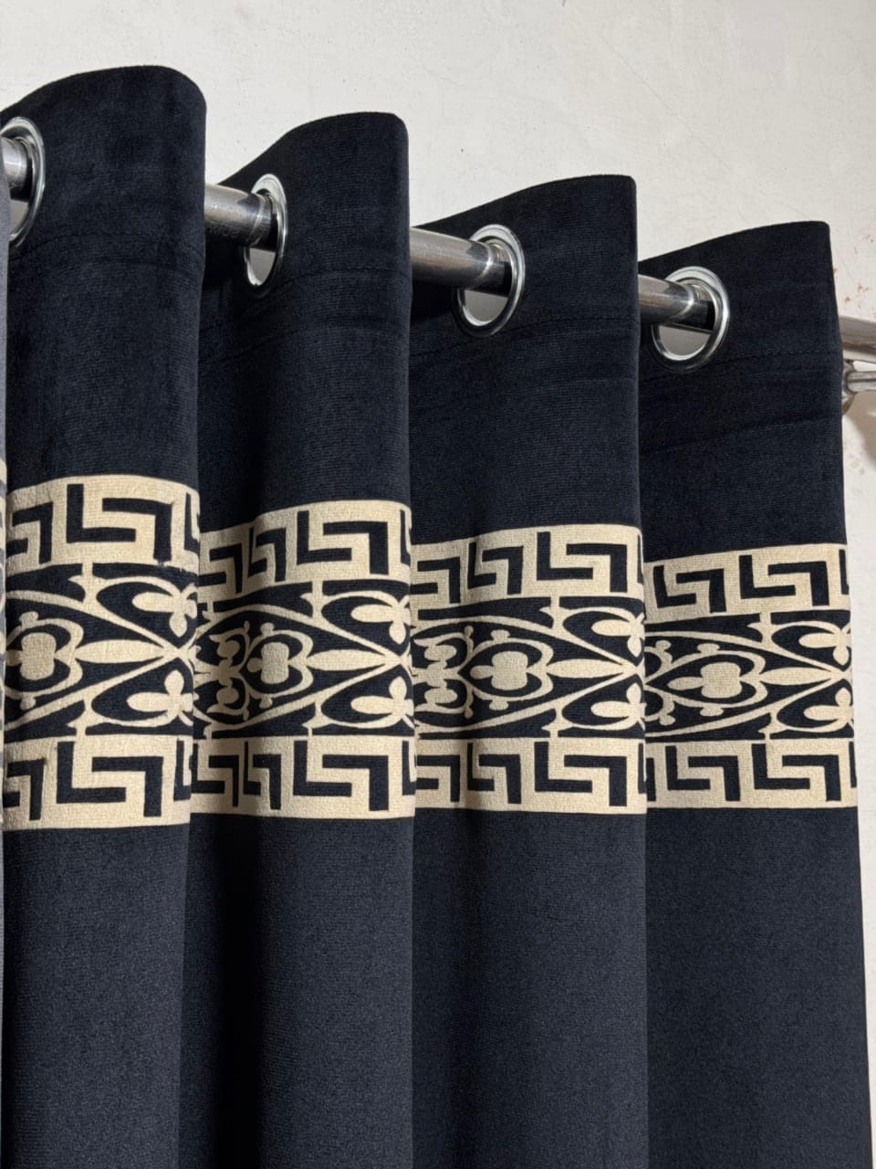 Velvet Executive Curtain – Premium Top Border Applique Design | 92x54 Inches