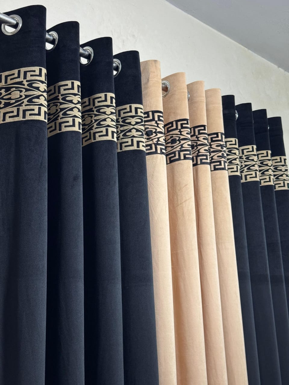 Velvet Executive Curtain – Premium Top Border Applique Design | 92x54 Inches