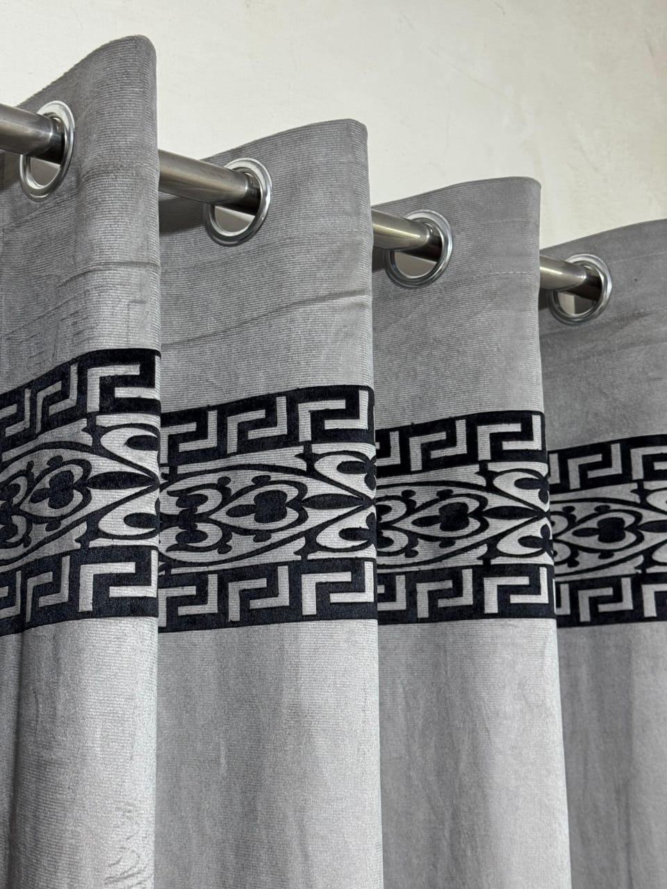 Velvet Executive Curtain – Premium Top Border Applique Design | 92x54 Inches